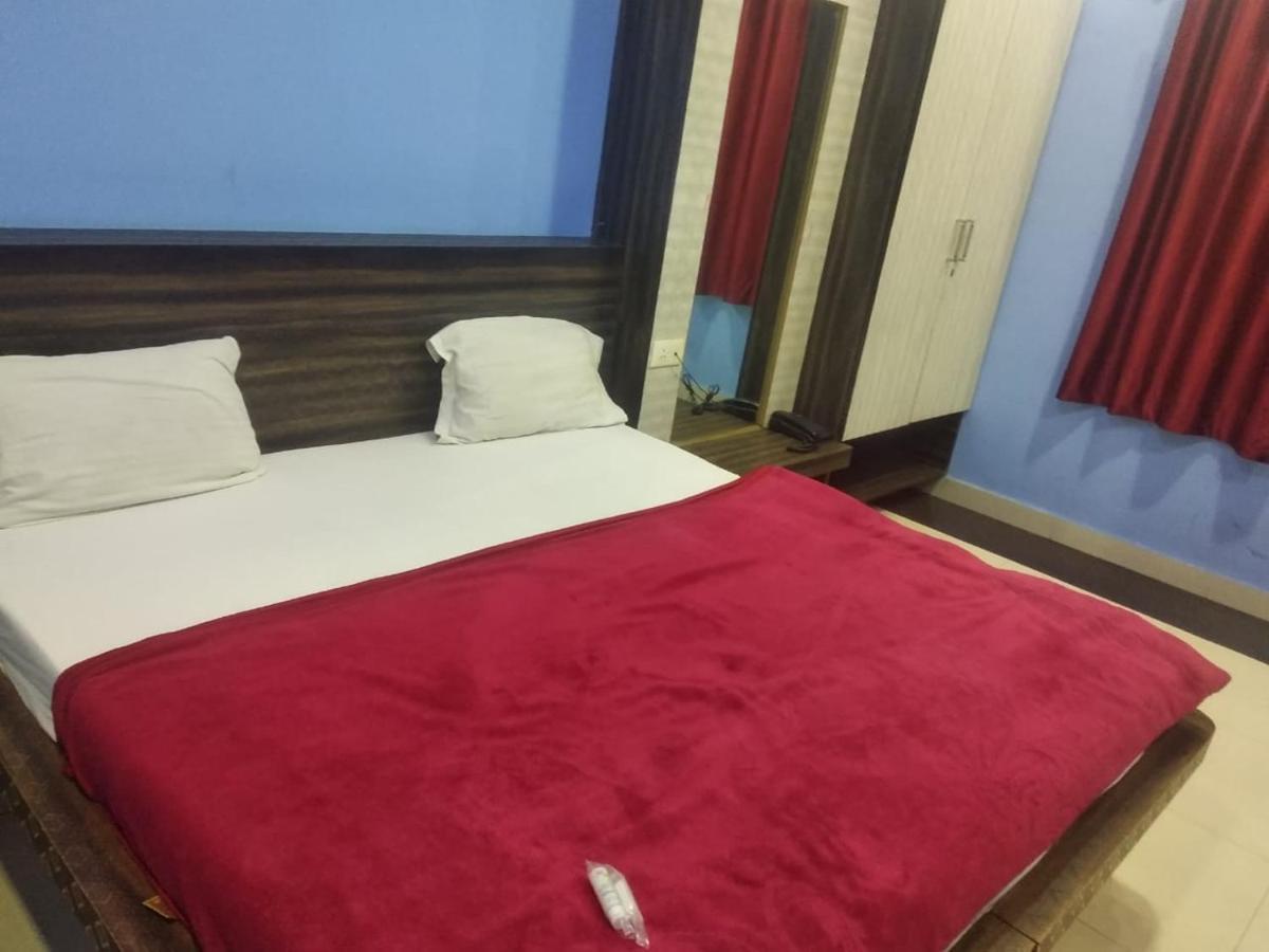 Negi'S Grand By Wb Hotels Kanpur Exterior photo